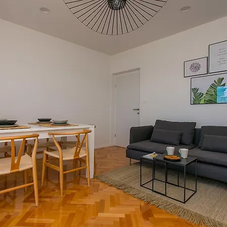 Apartament Sea *